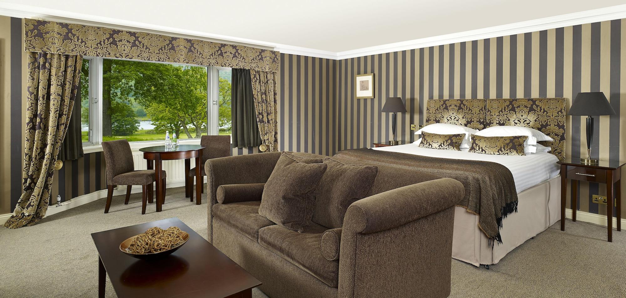 Mar Hall Golf & Spa Resort Bishopton  Luaran gambar A suite at the hotel