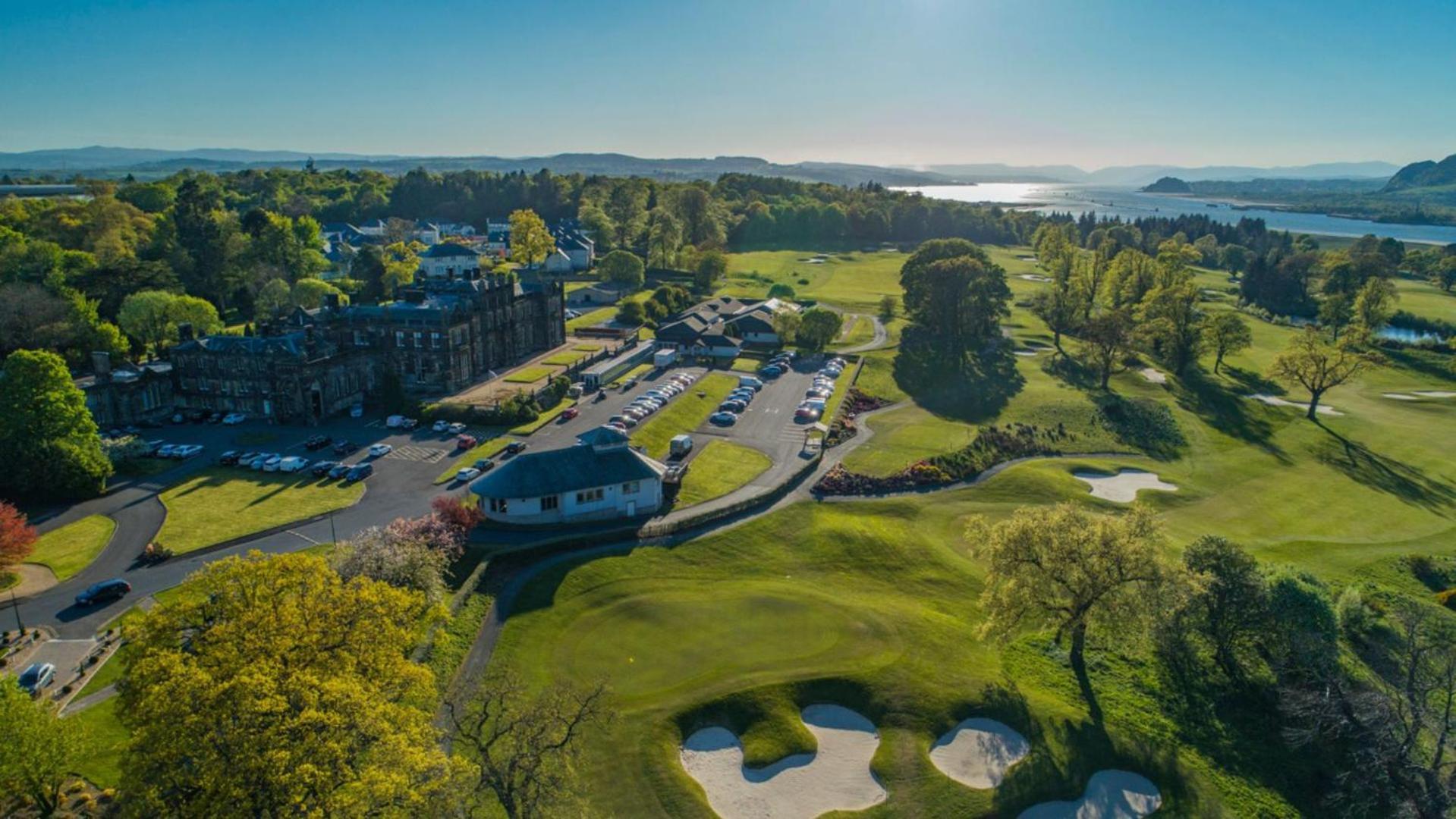 Mar Hall Golf & Spa Resort Bishopton  Luaran gambar The 18th hole at the Old Course, with the clubhouse in the background